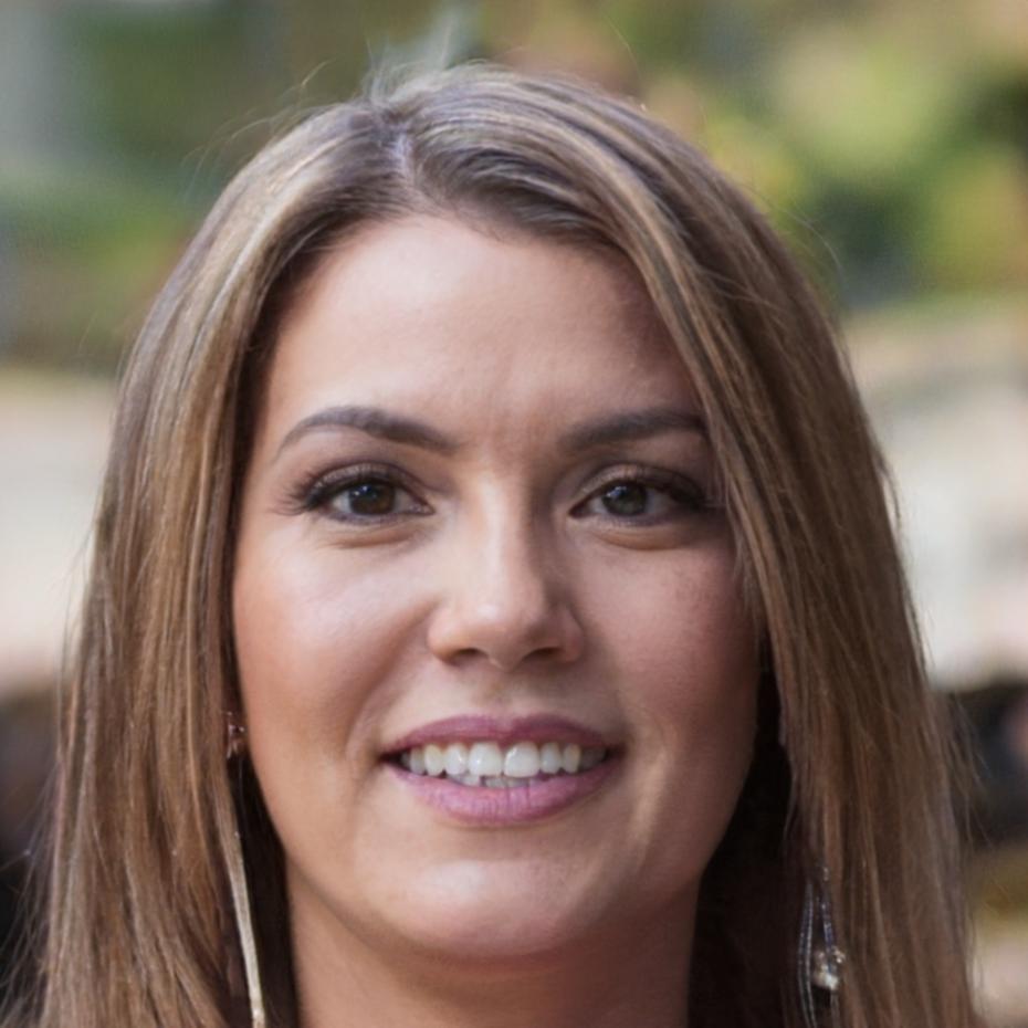 Sarah Kim, Financial Education Director
